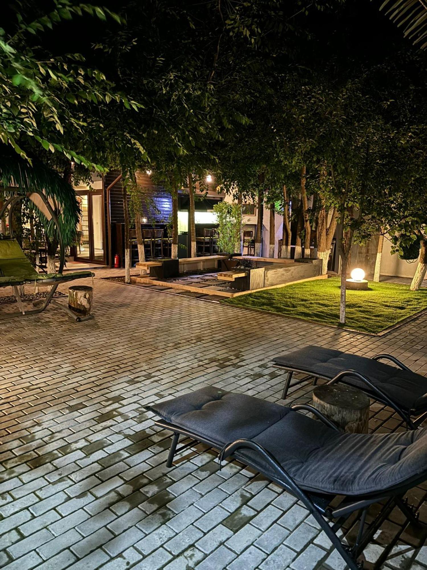 Hugo'S House Villa Костинещи Екстериор снимка
