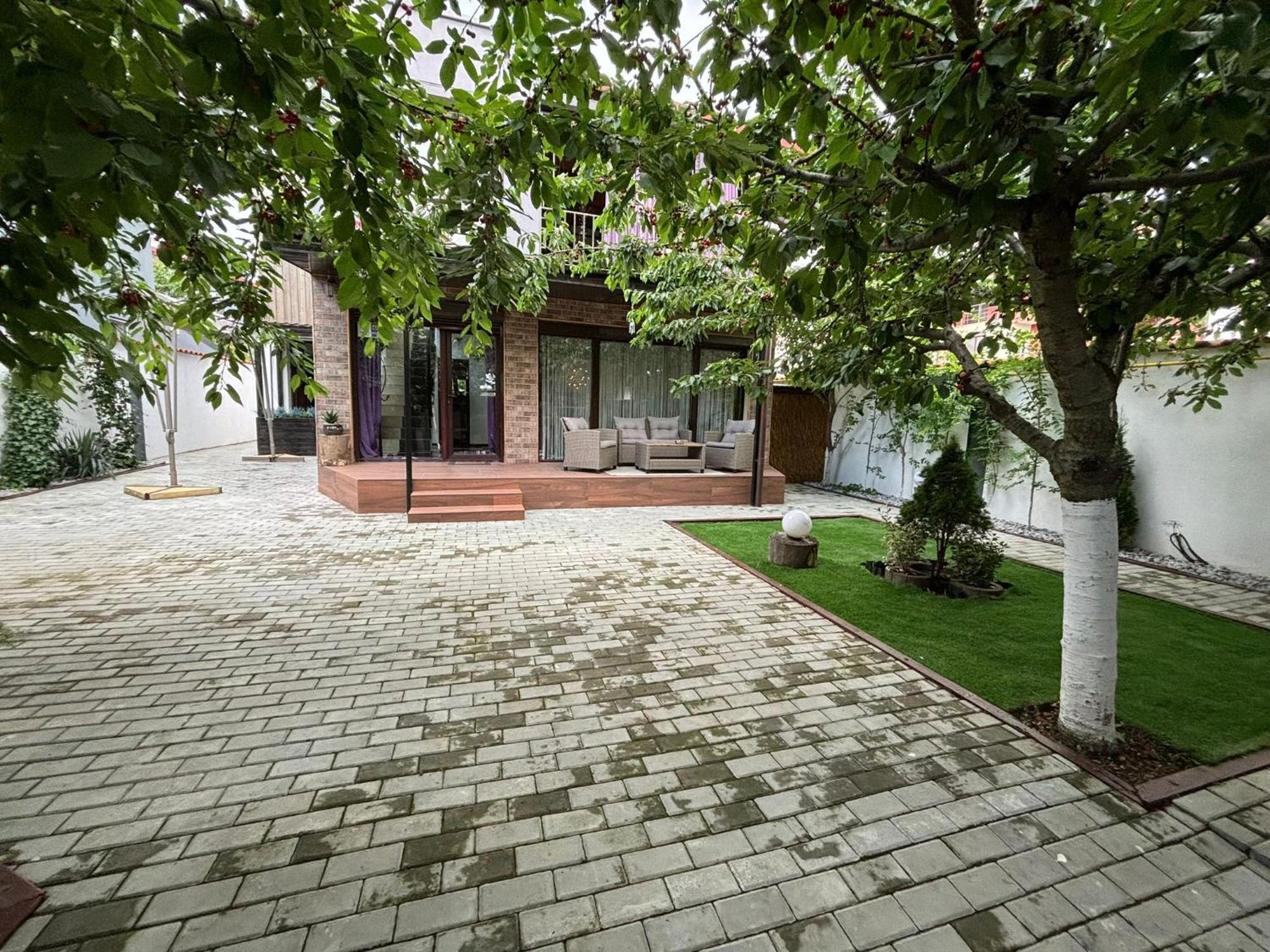 Hugo'S House Villa Костинещи Екстериор снимка