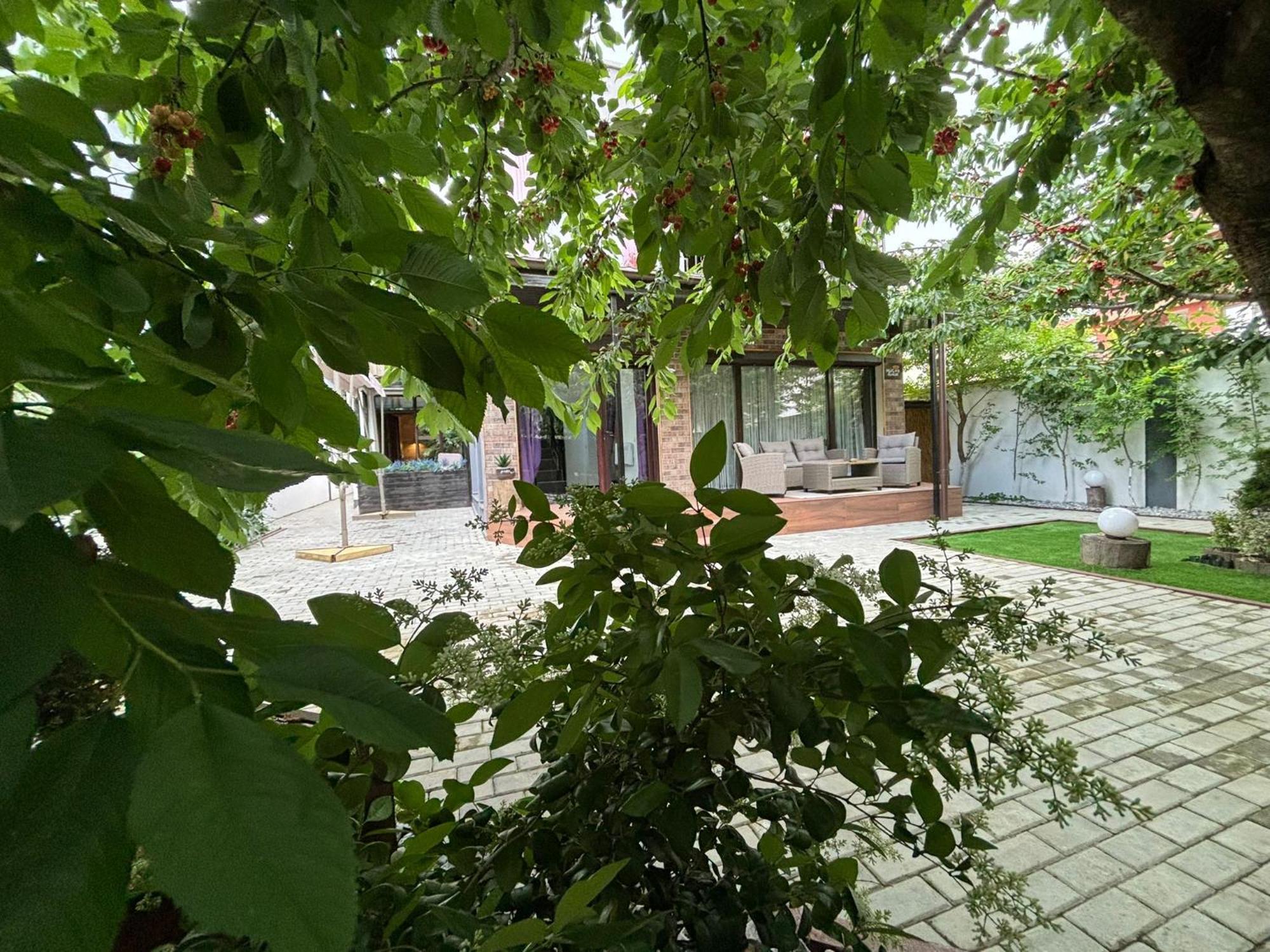 Hugo'S House Villa Костинещи Екстериор снимка