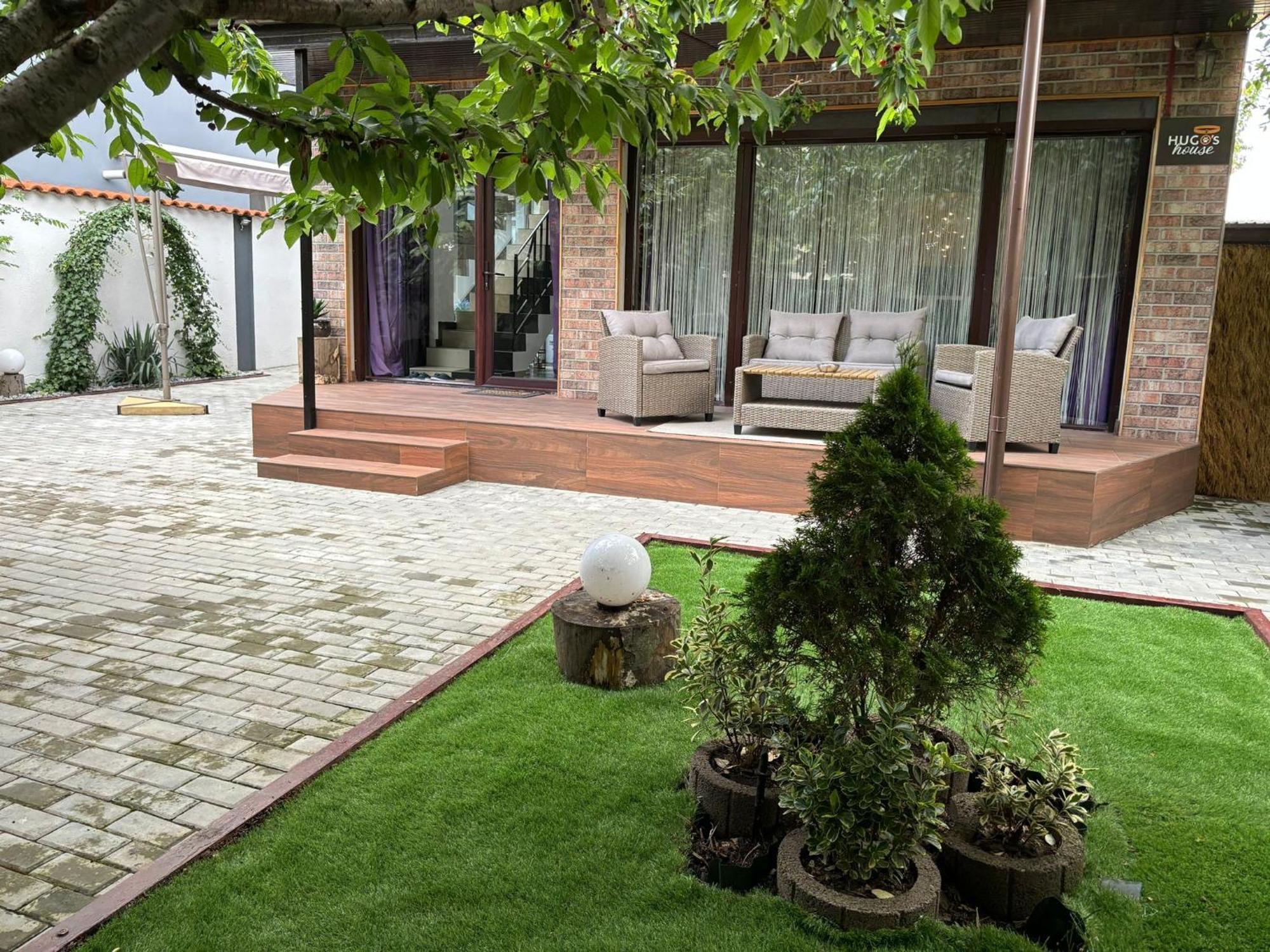 Hugo'S House Villa Костинещи Екстериор снимка