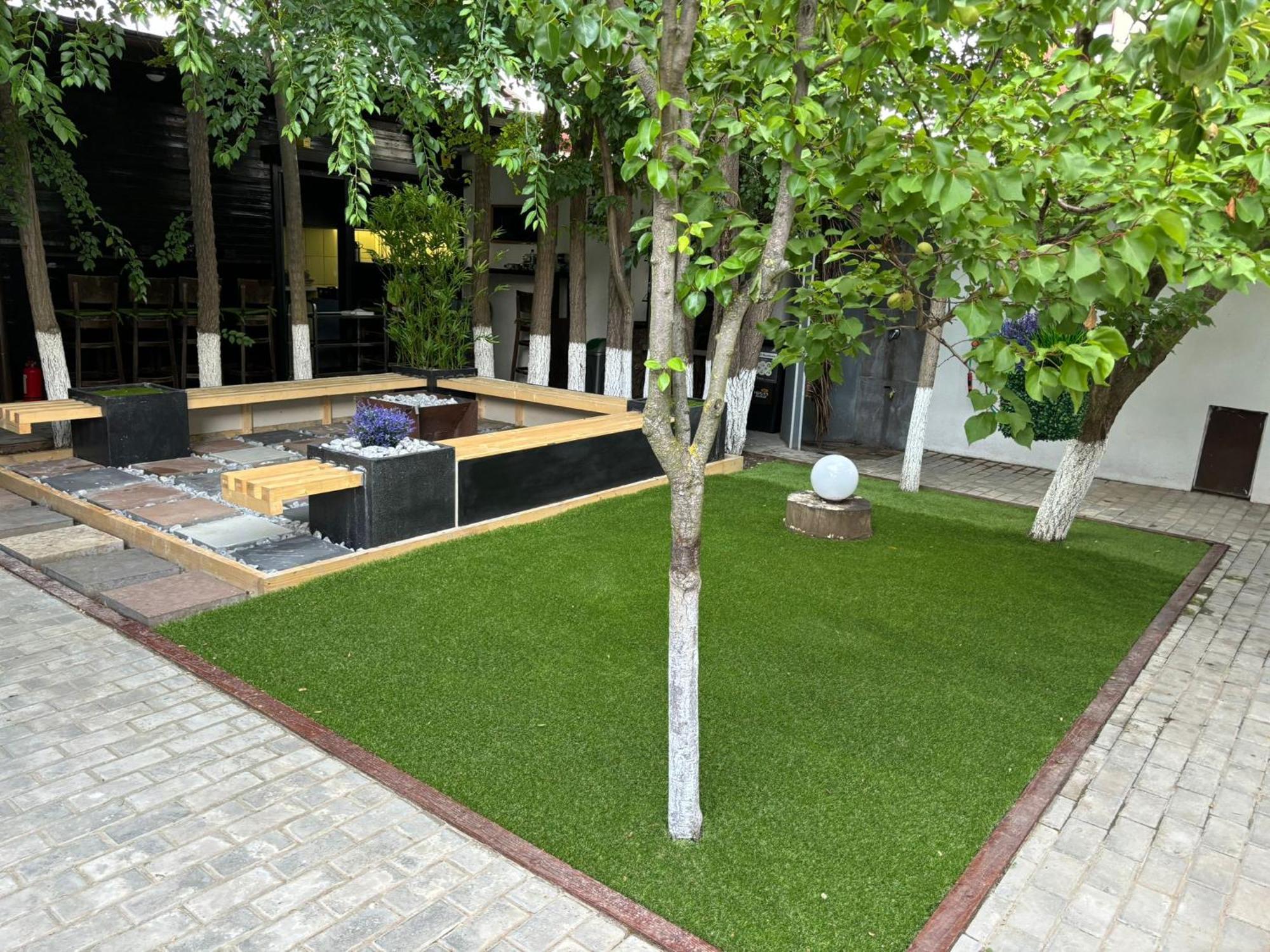Hugo'S House Villa Костинещи Екстериор снимка