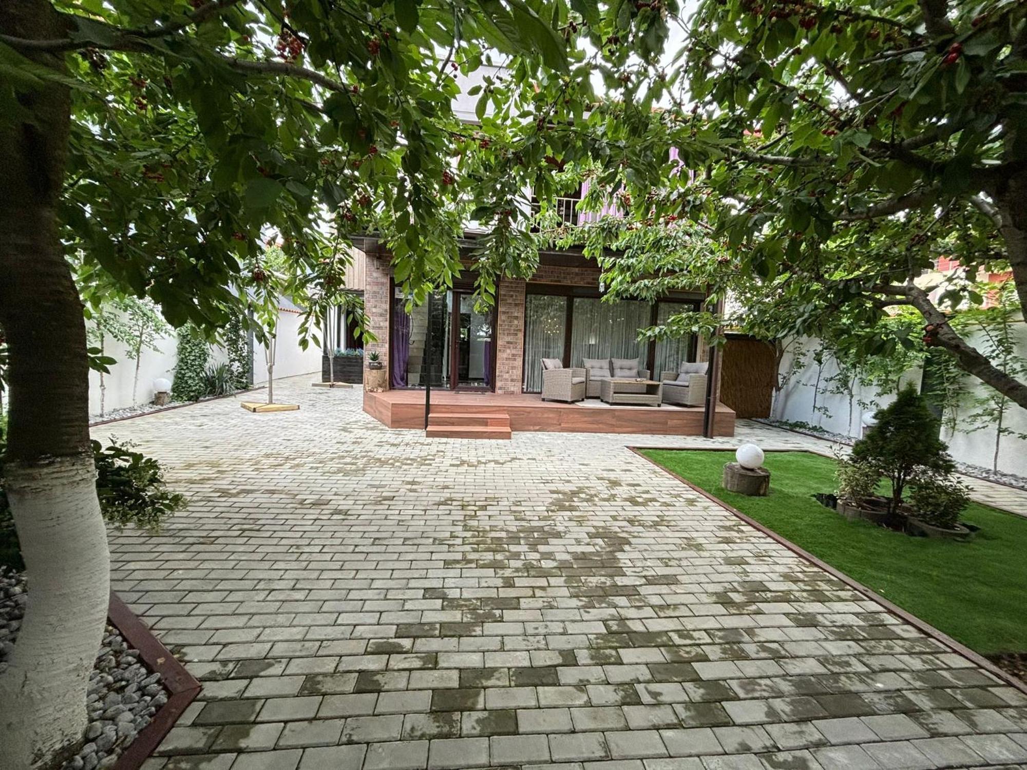 Hugo'S House Villa Костинещи Екстериор снимка